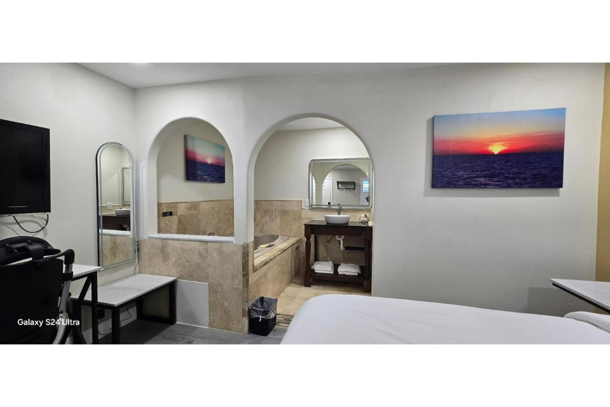 Hotel Avenida Victorville I 15 Bagian luar foto